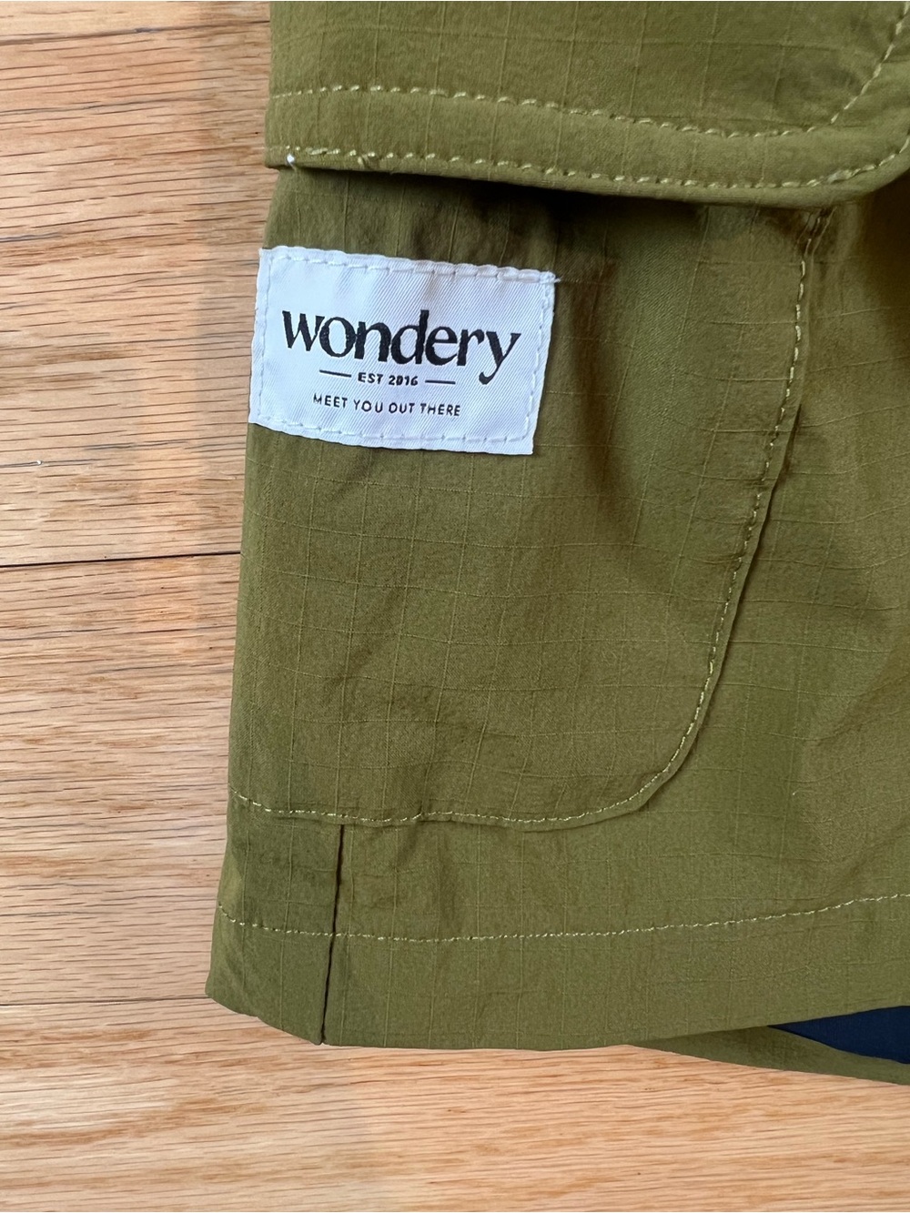 Wondery Outdoors Ephedra Trail Cargo Hiking Skort in Olive - Picture 5 of 13